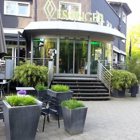 Residenz Wessinger, Neu-Isenburg Hotell Exteriör bild